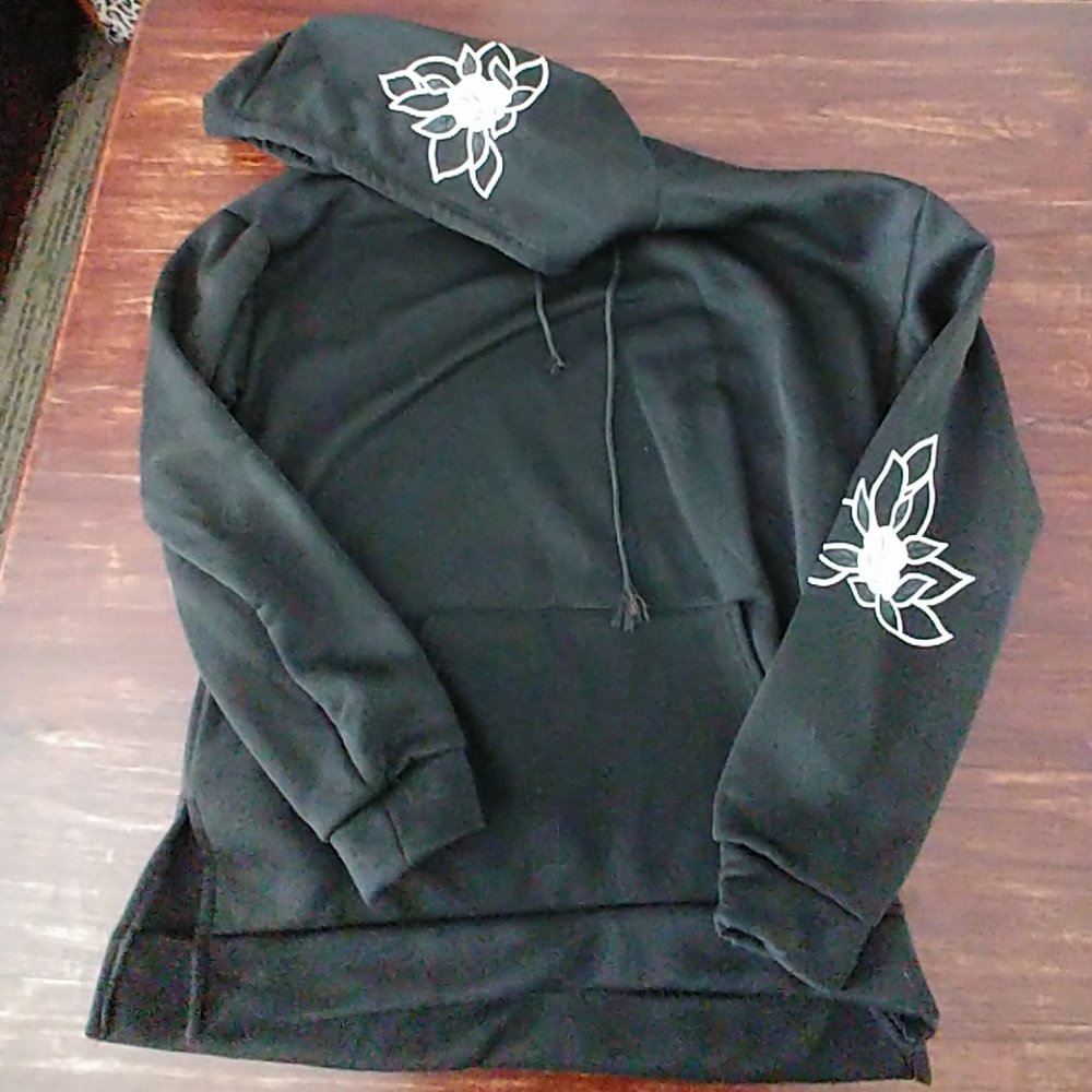 Black fashion hoodie
